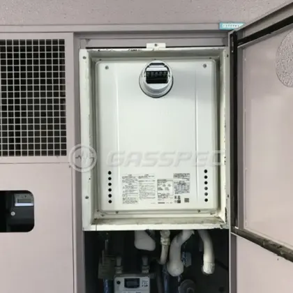 施工後の給湯器（ノーリツ GT-2070SAW-T BL）