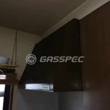 施工前のレンジフード