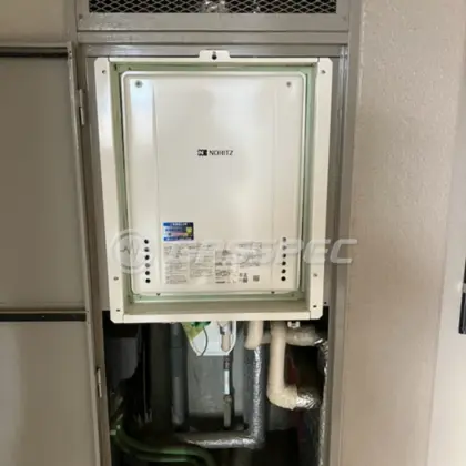 施工後の給湯器（ノーリツ GT-2460SAWX-H-2 BL）