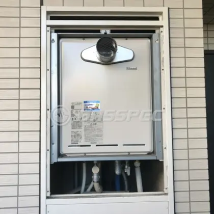 施工後の給湯器（リンナイ RUF-A2405SAT-L(B)）