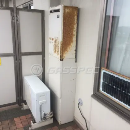 施工前の暖房熱源機（AT-366RSA-AW2Q）