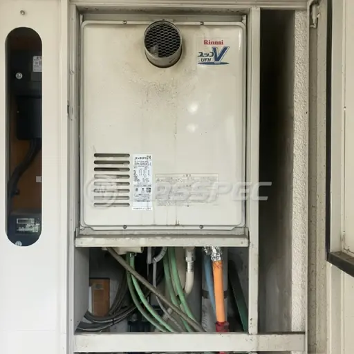 交換前の暖房熱源機（リンナイ RUFH-VD2400AT2-3）