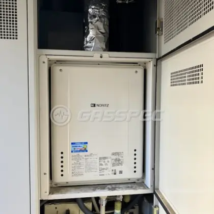 施工後の給湯器（ノーリツ GT-2460SAWX-H-2 BL）