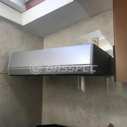施工後のレンジフード（富士工業 BFR-1E-751 SI）