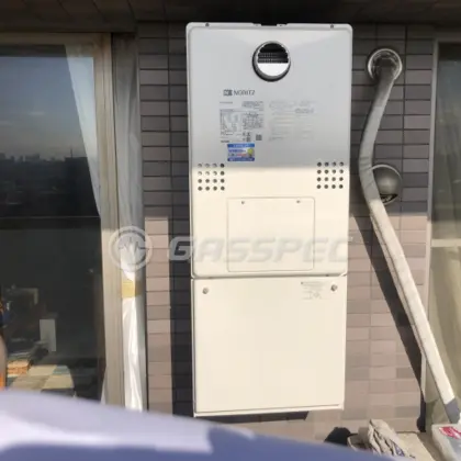施工後の暖房熱源機（ノーリツ GTH-C2460AW3H-1 BL）