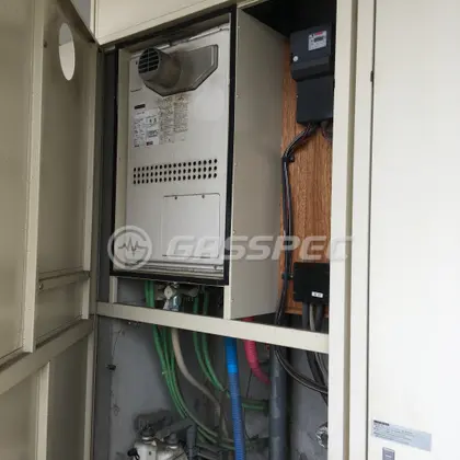 施工前の暖房熱源機（GTH-2413AWXH-T）