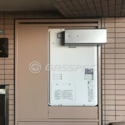 施工後の暖房熱源機（リンナイ RUFH-A2400AA2-3(A)）