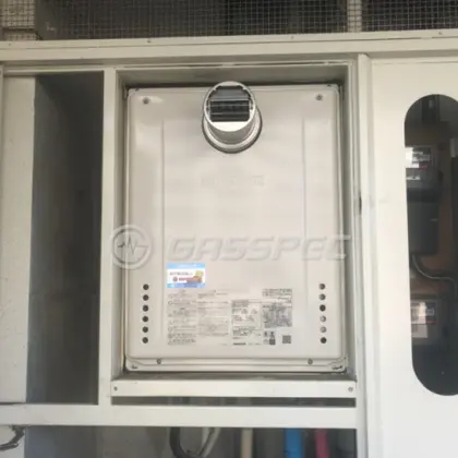 施工後の給湯器（ノーリツ GT-2470SAW-T BL）