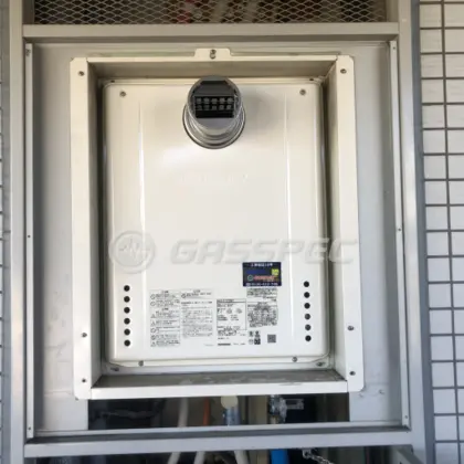 施工後の給湯器（ノーリツ GT-2470SAW-T BL）
