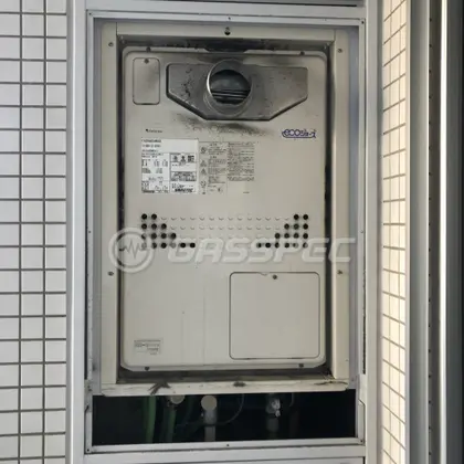 施工前の暖房熱源機（GTH-C2436AWX3H-T）