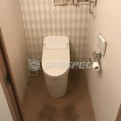 施工後のトイレ（TOTO CES9415#NW1）