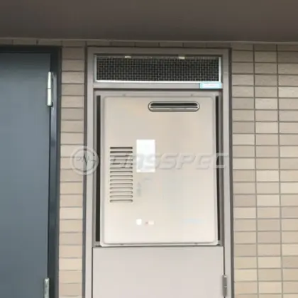 施工前の給湯器（RGE21KA3SN）