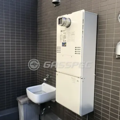 施工後の暖房熱源機（ノーリツ GTH-C2460AW3H-T-1 BL）