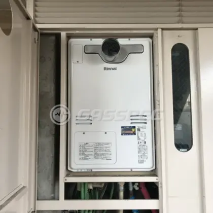 施工後の暖房熱源機（リンナイ RUFH-A2400AT2-3(A)）