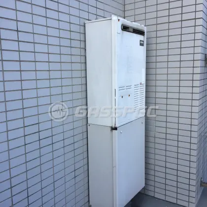 施工前の暖房熱源機（AT-4299ARSAW3Q）