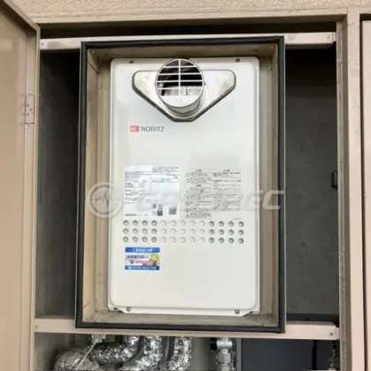 施工後の給湯器（ノーリツ GQ-2427AWX-T-DX BL）