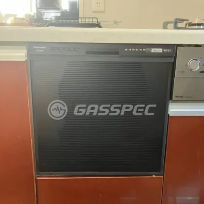 施工後のビルトイン食洗機（パナソニック NP-45RS9K）