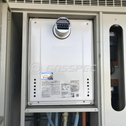 施工後の給湯器（ノーリツ GT-2470SAW-T BL）
