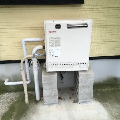 施工前の給湯器（GRQ-2022SA）