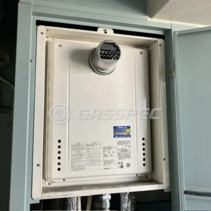 施工後の給湯器（ノーリツ GT-2470SAW-T BL）