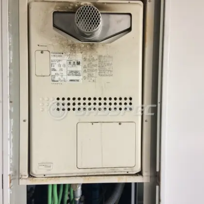 施工前の暖房熱源機（GTH-2417SAWX3H-T）