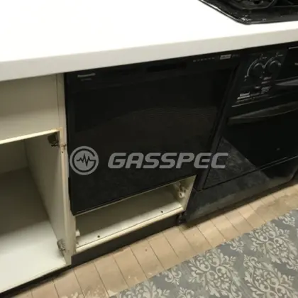 施工後のビルトイン食洗機（パナソニック NP-45RS9K）