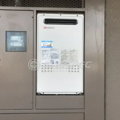 施工後の給湯器（ノーリツ GQ-2027AWX-DX BL）