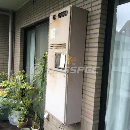 施工前の暖房熱源機（GTH-2413AWXH）