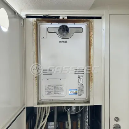 施工後の暖房熱源機（リンナイ RUFH-A2400AT2-3(A)）