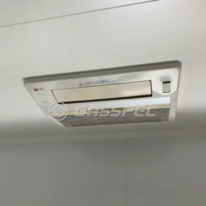 施工前の浴室乾燥機（BBD-3306KCSK）