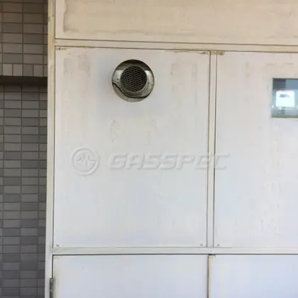 施工前の給湯器（RUF-V2001SAT）