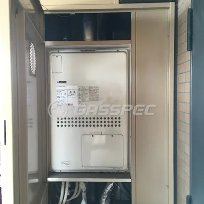 施工前の暖房熱源機（GTH-2413AWXH-H）