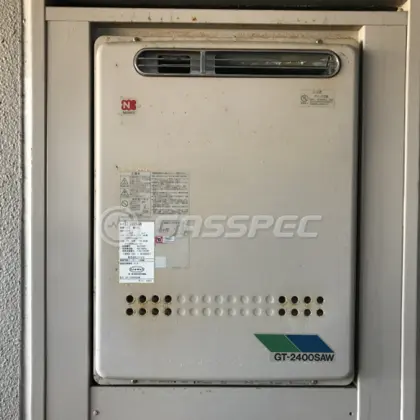 施工前の給湯器（GT-2400SAW）