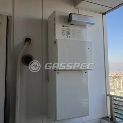 施工後の暖房熱源機（ノーリツ GTH-CP2460AW3H-L-1 BL）