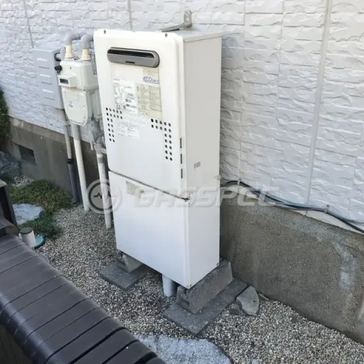 交換前の給湯器（ノーリツ GTH-C2446AWXD）