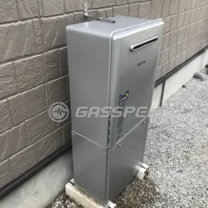 施工後の給湯器（リンナイ RUF-ME2406SAW）