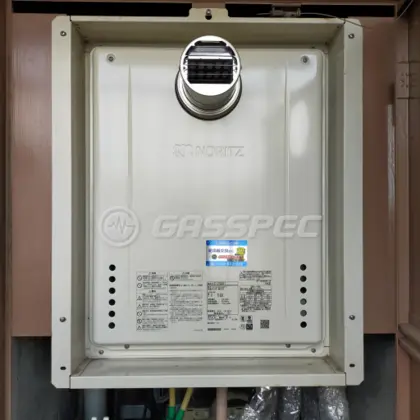 施工後の給湯器（ノーリツ GT-2470SAW-T BL）