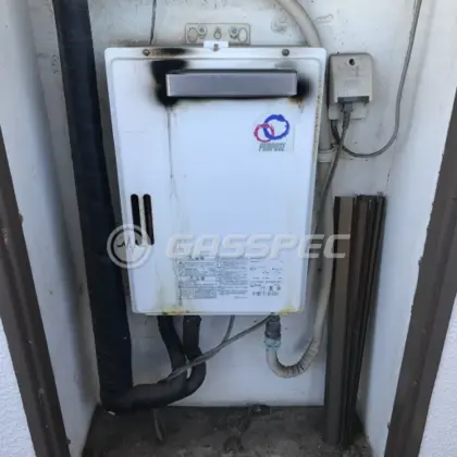 施工前の給湯器（GS-204W-1）
