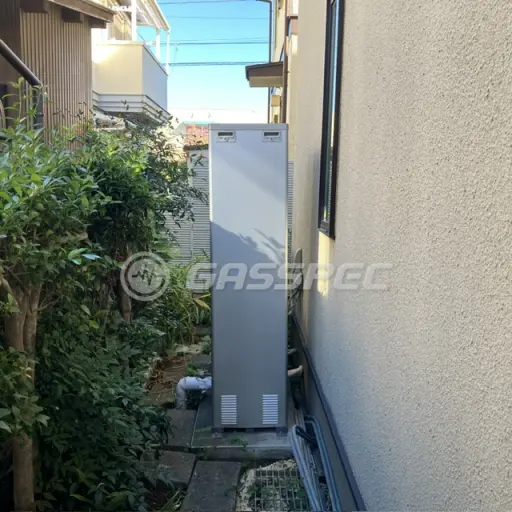 交換前の暖房熱源機（東芝 TM1-AD-NP　FCG-202-DR）