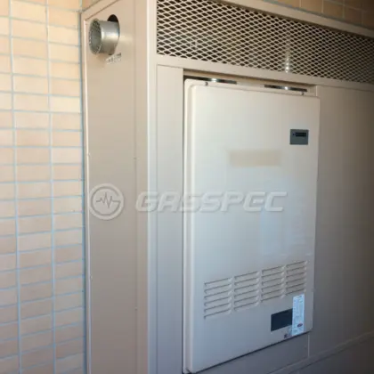 施工前の暖房熱源機（AT-245RA-S-E）