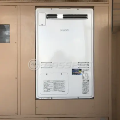 施工後の暖房熱源機（リンナイ RUFH-A2400SAW2-3(A)）