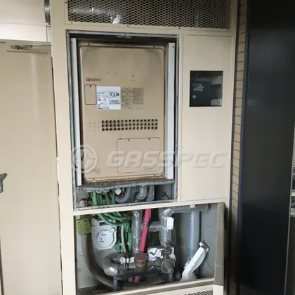 施工前の暖房熱源機（GTH-2417AWX3H-H）