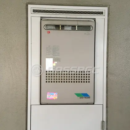 施工前の暖房熱源機（GTD-163AW）
