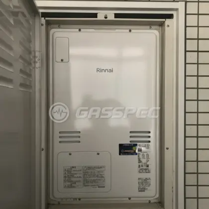 施工後の暖房熱源機（リンナイ RUFH-A2400AB2-3(A)）