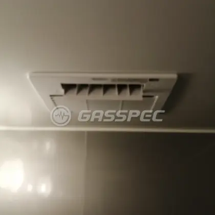 施工後の浴室乾燥機（リンナイ RBH-C3301K1P）