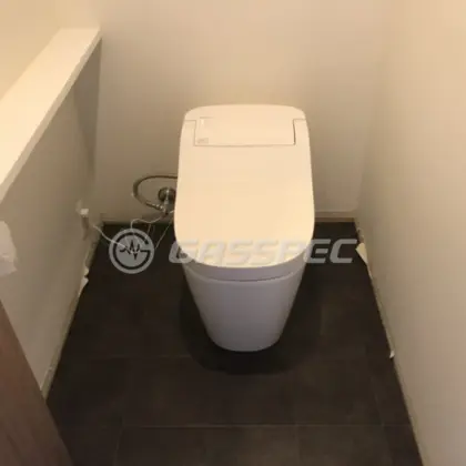 施工後のトイレ（パナソニック XCH1601WSB）