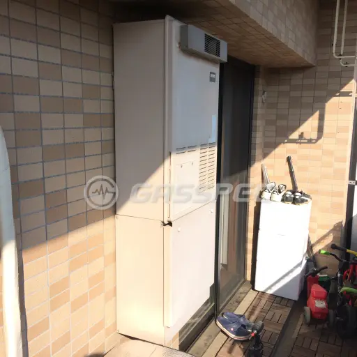 交換前の暖房熱源機（ナショナル（松下） AT4299ARSAW5Q-G）