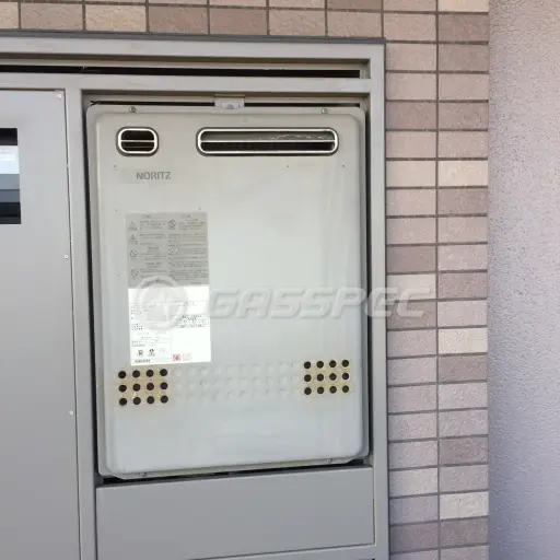交換前の給湯器（ノーリツ GT-2027SAWX）