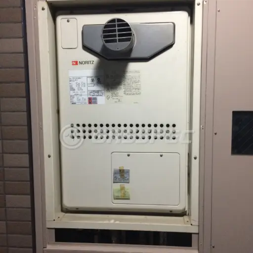 交換前の給湯器（ノーリツ GTH-2413AWX-T）