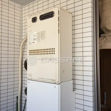 施工前の暖房熱源機（GTH-2413AWXH）